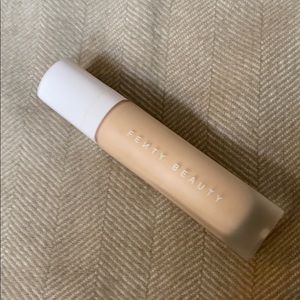 Fenty beauty pro filt’r foundation
